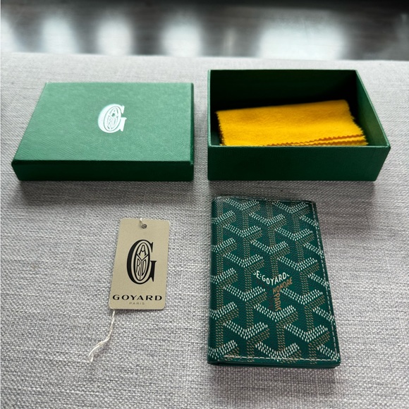GOYARD Saint-Pierre Card Wallet. - Picture 10 of 11